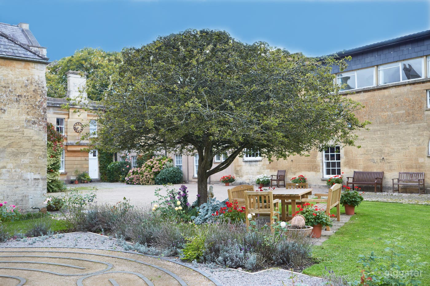 Upper Dovecote in Bristol Photo 2