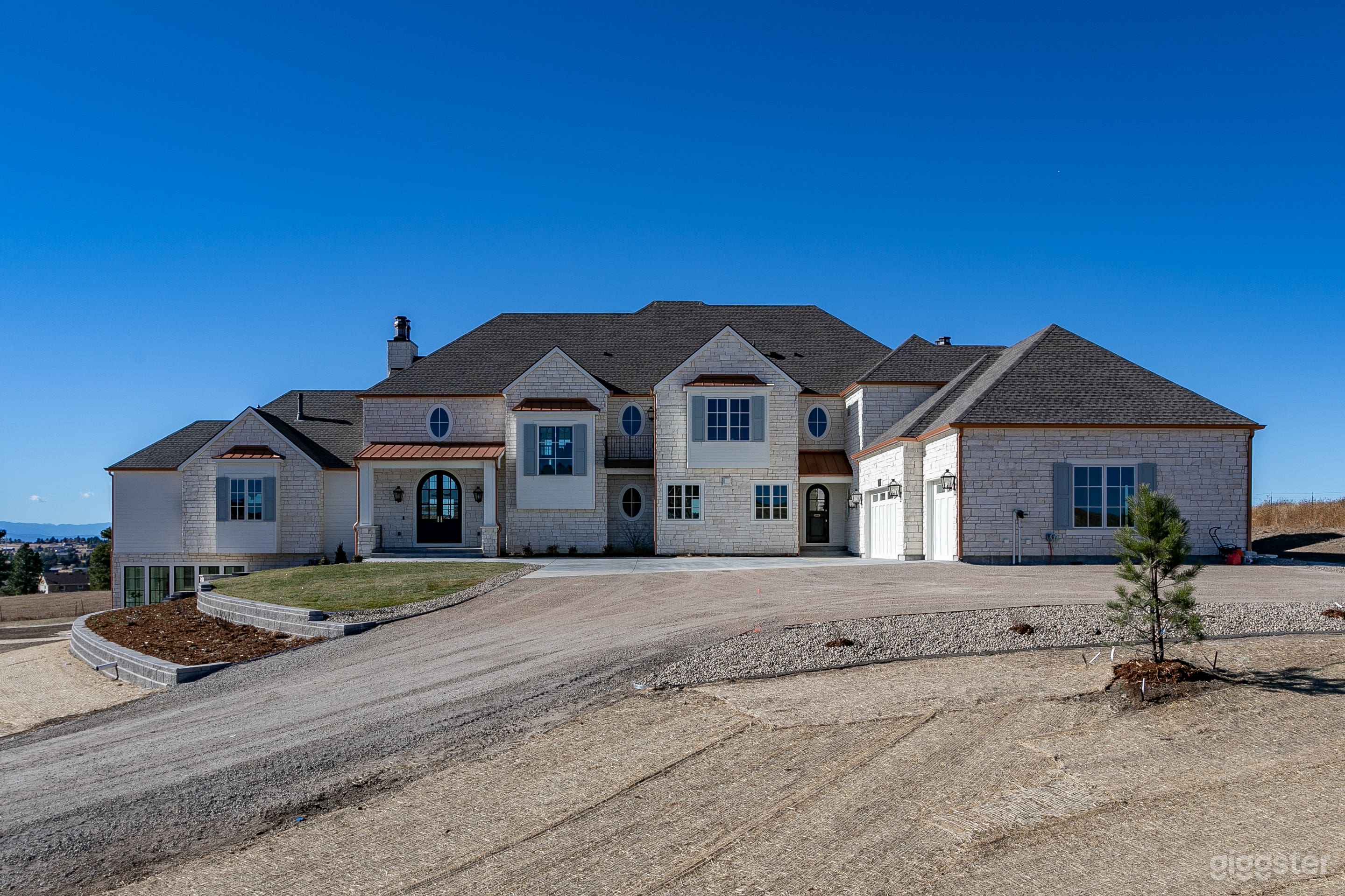 Comfortable Colorado Mansion Photo 4