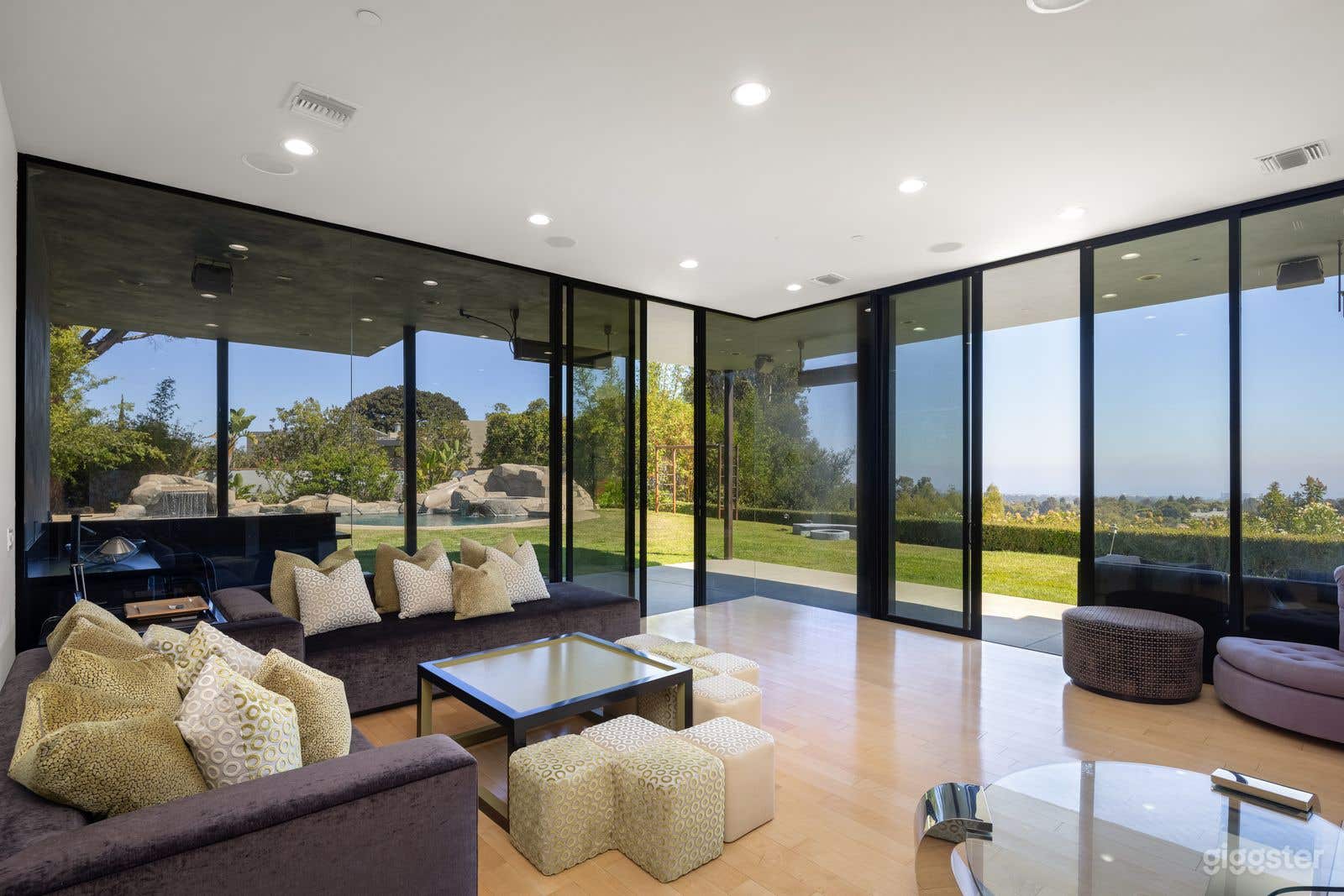 Stunning Mansion in Los Angeles ll Perfect for Production Photo 3