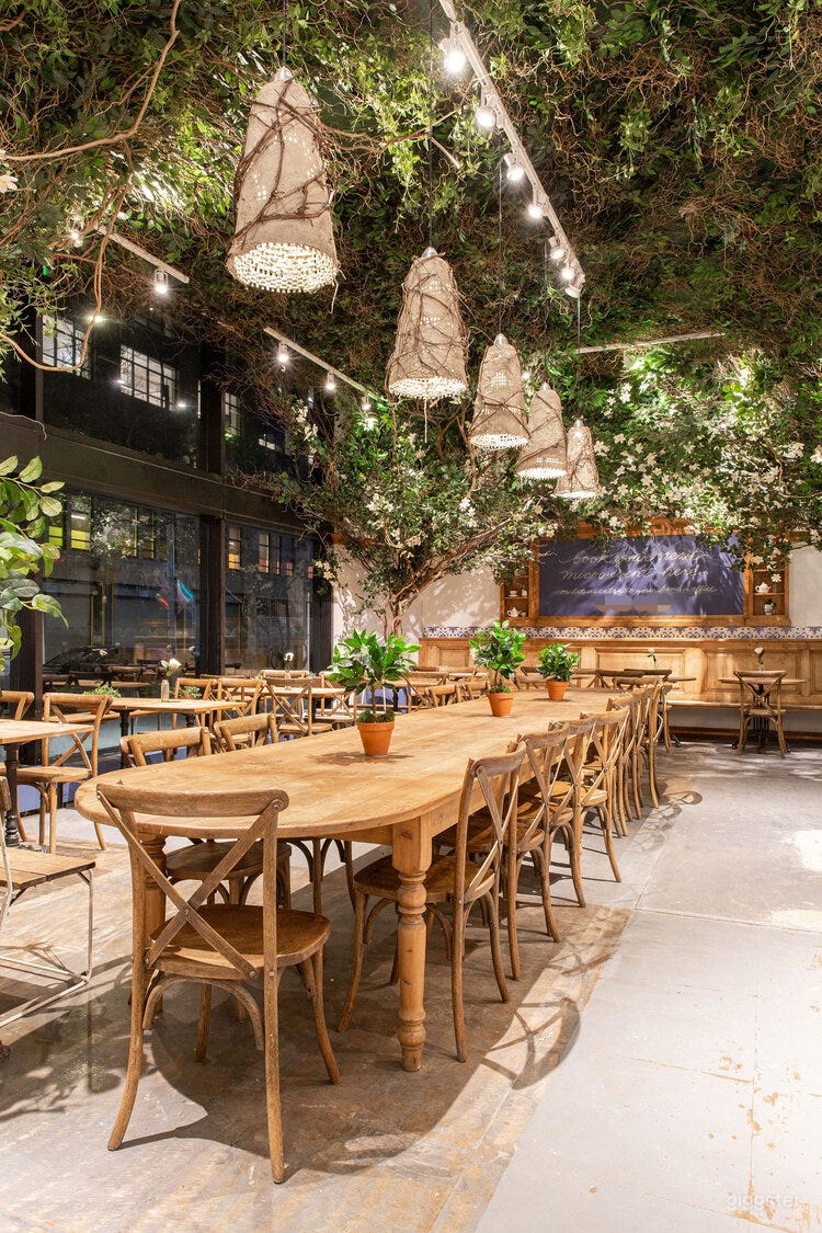 Lush and Vibrant Event Space in New York (King) Photo 4