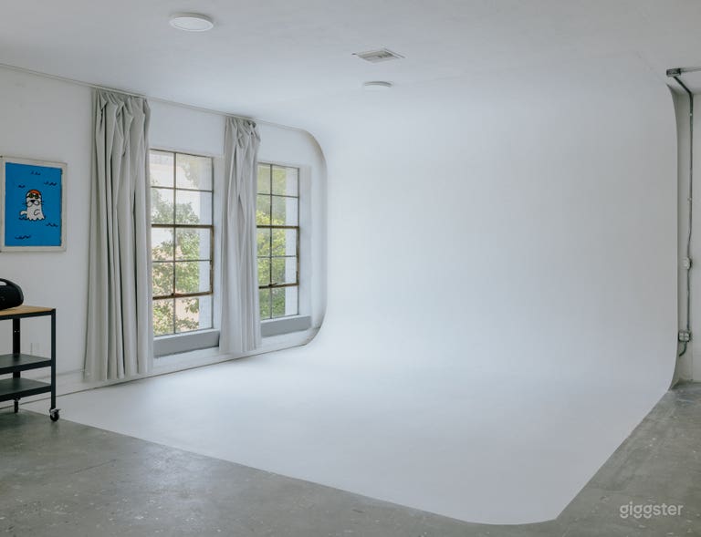  Photography/Video Production Space In Tampa 