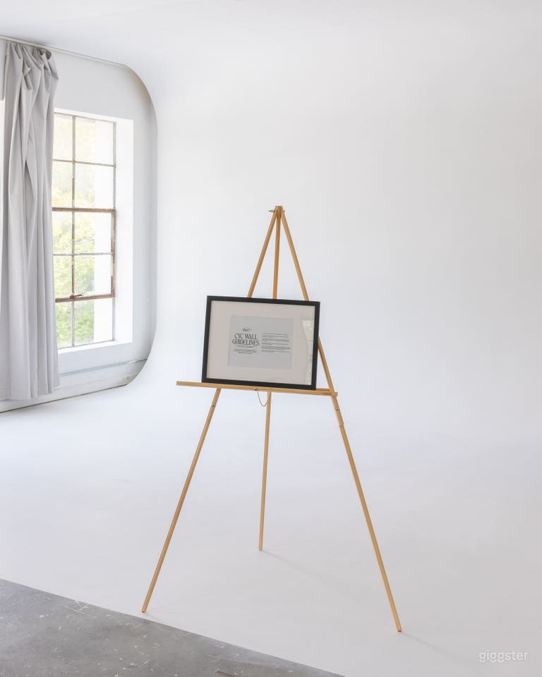  Photography/Video Production Space In Tampa 