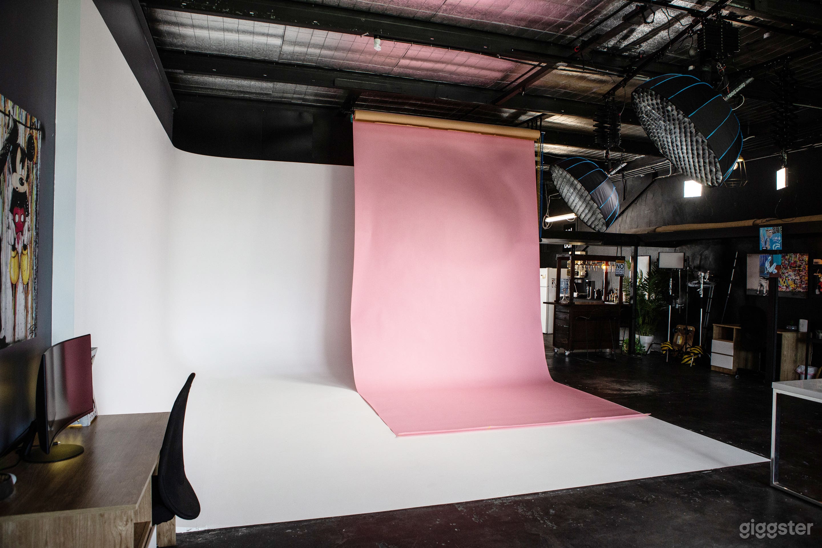 Photo Studio &amp; Space Southport Photo 4