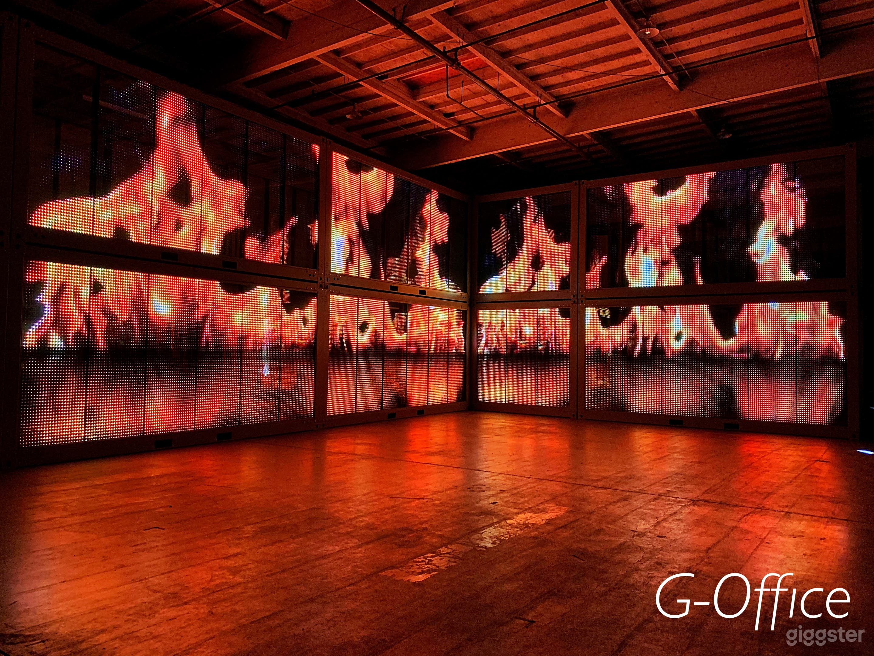 One of a kind "MEDIA GLASS TRANSPARENT LED WALLS" Photo 4