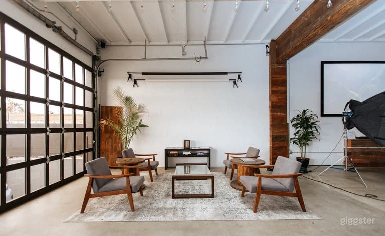  Studio Kitchen & Open Creative Space | Film/Photo 