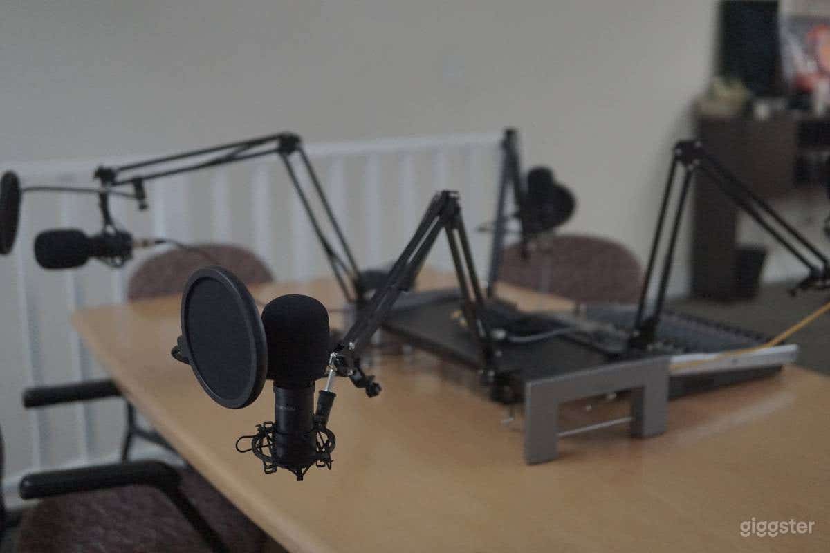 Podcast Workspace  Photo 4