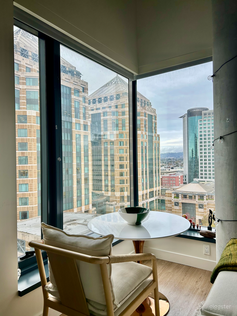  Downtown Loft with Bay View 