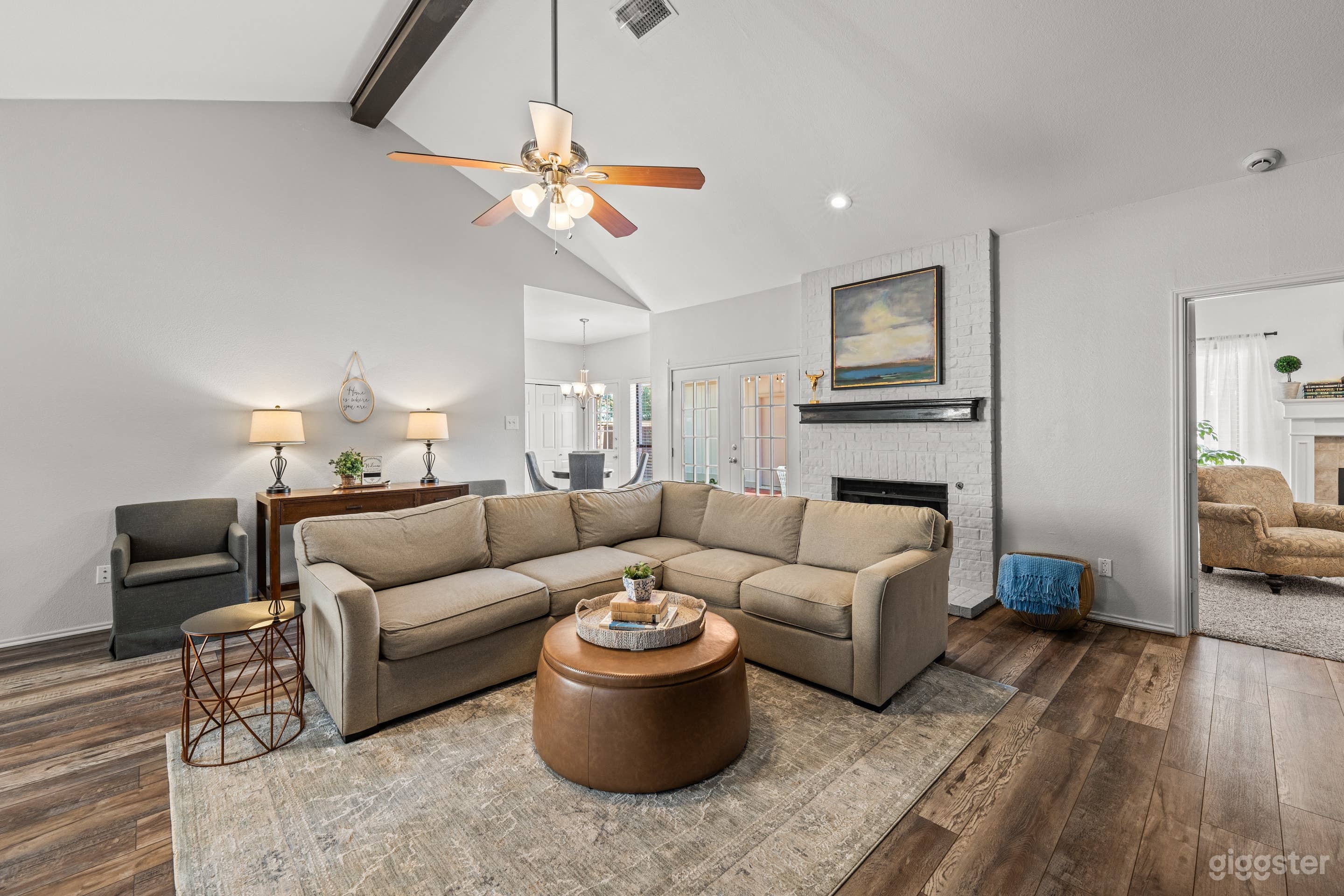 Acostas Retreat - Pool oasis Photo 3