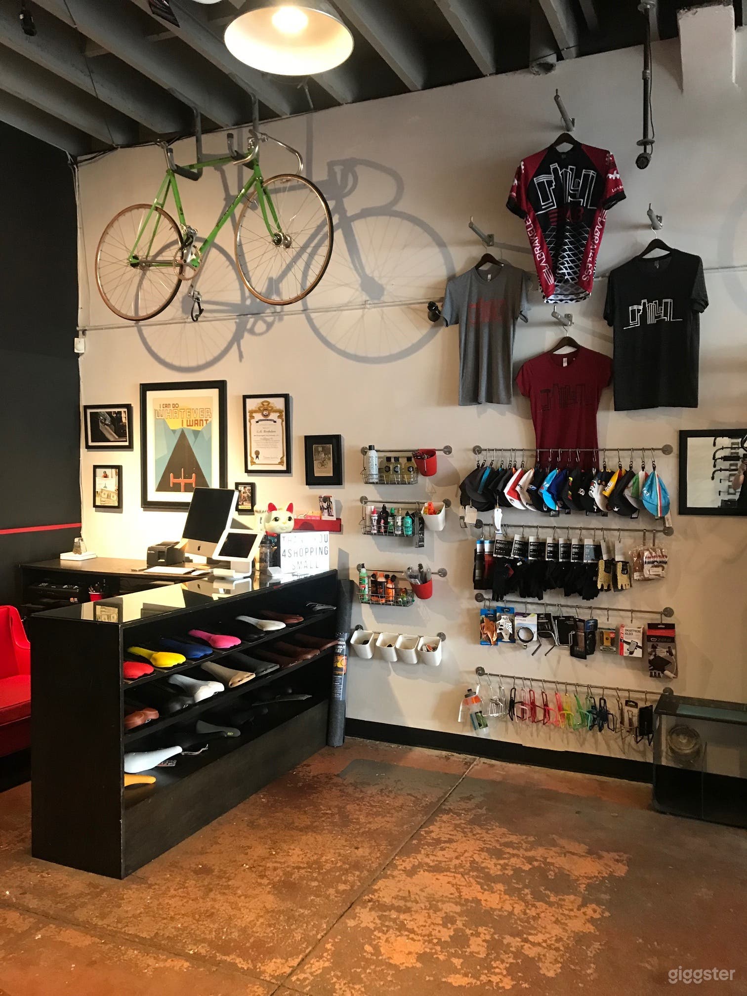 Boutique Bicycle Shop Photo 4