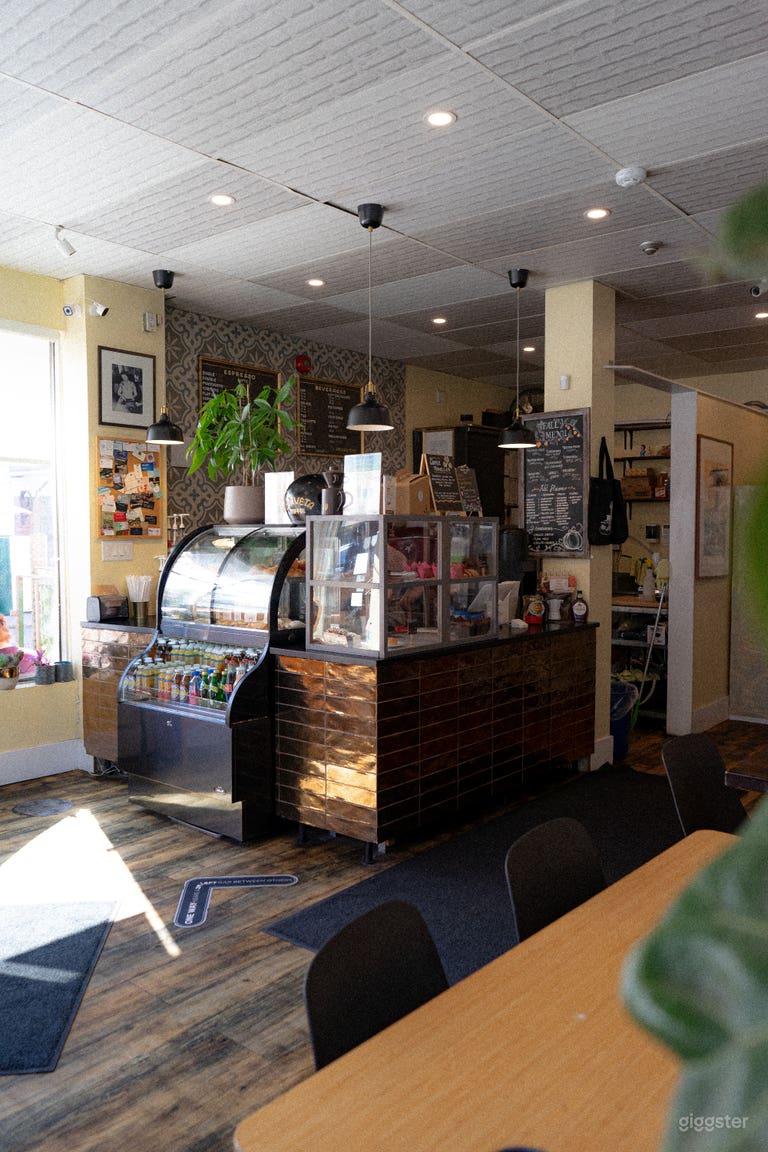  Café vintage bañado por el sol y espacio para eventos en Toronto 