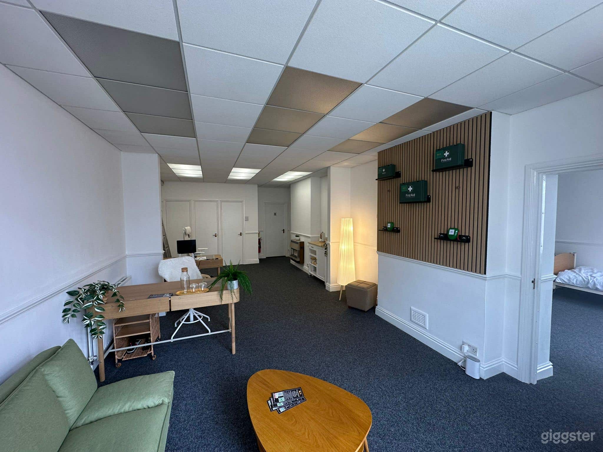 Training/Conference room 5 minutes from beach. Photo 1