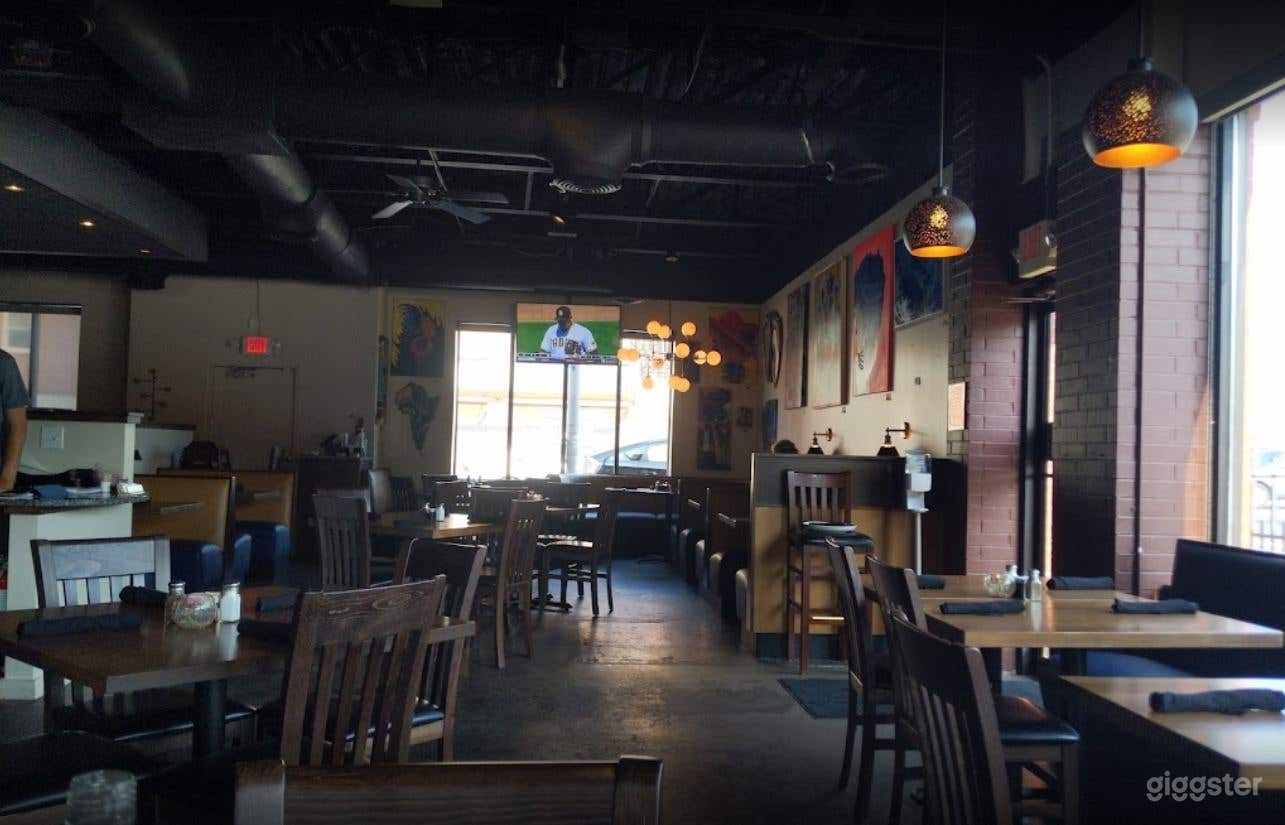 Huge Space for Inside Dining in Kansas Photo 2