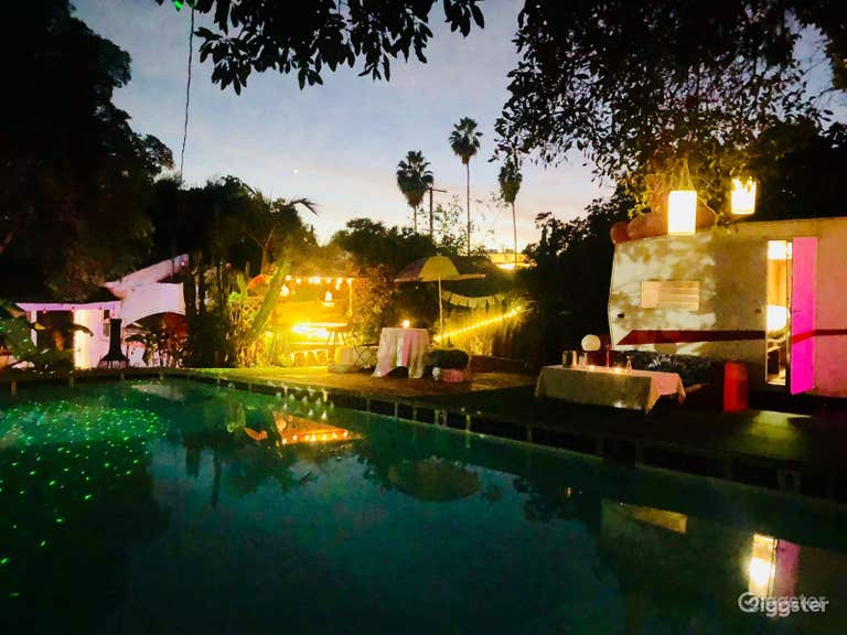  SHASTALA POOL LOUNGE 