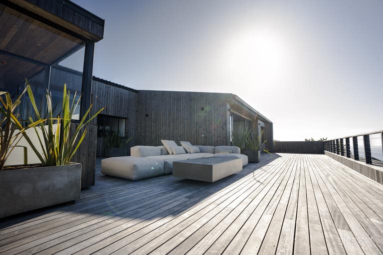  Coastal Luxe Villa | Iconic Beach Views | 