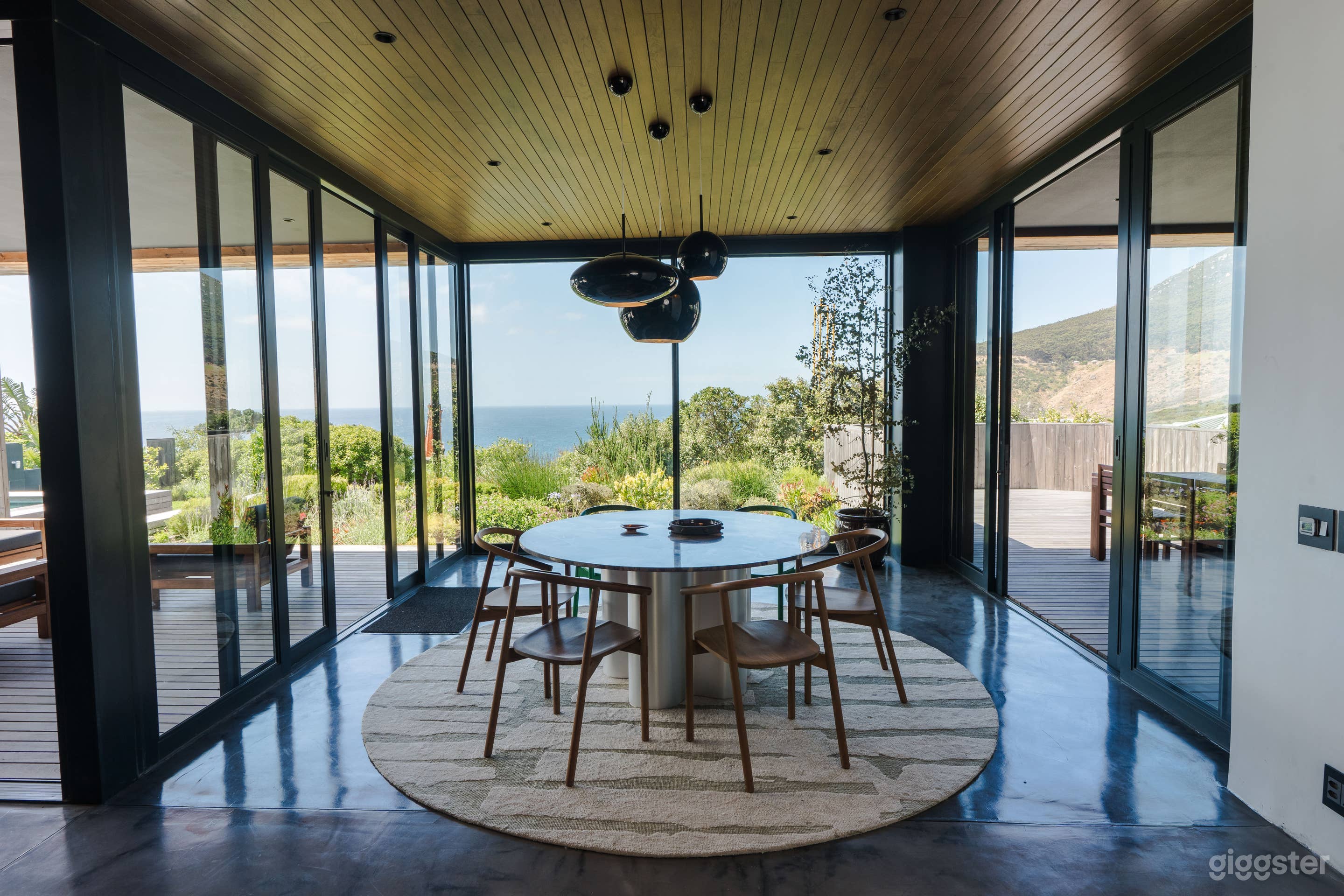 Coastal Luxe Villa | Iconic Beach Views | Photo 4