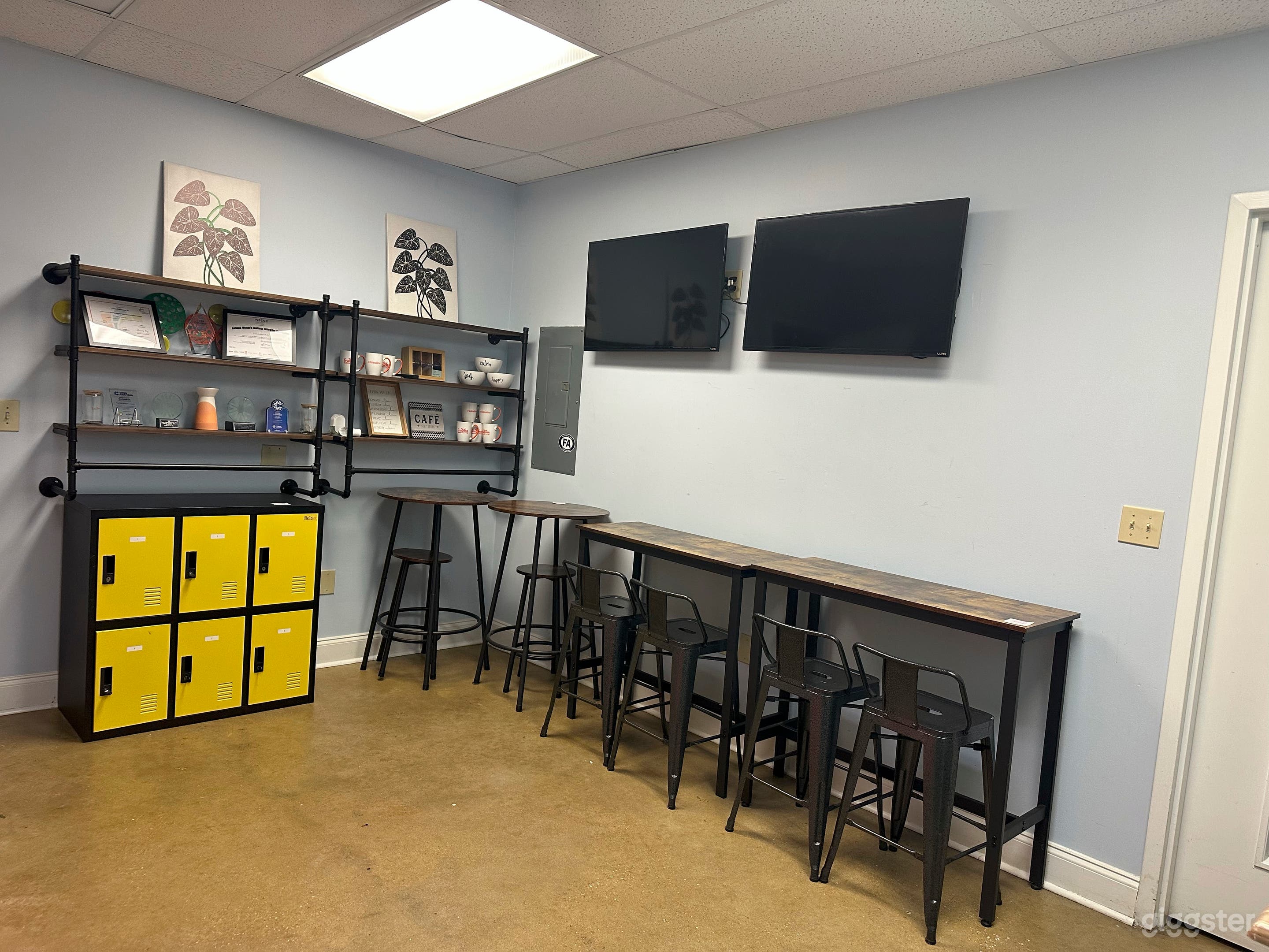 Atlanta Suburb - Caribbean-inspired Bubble Tea Shop Photo 3