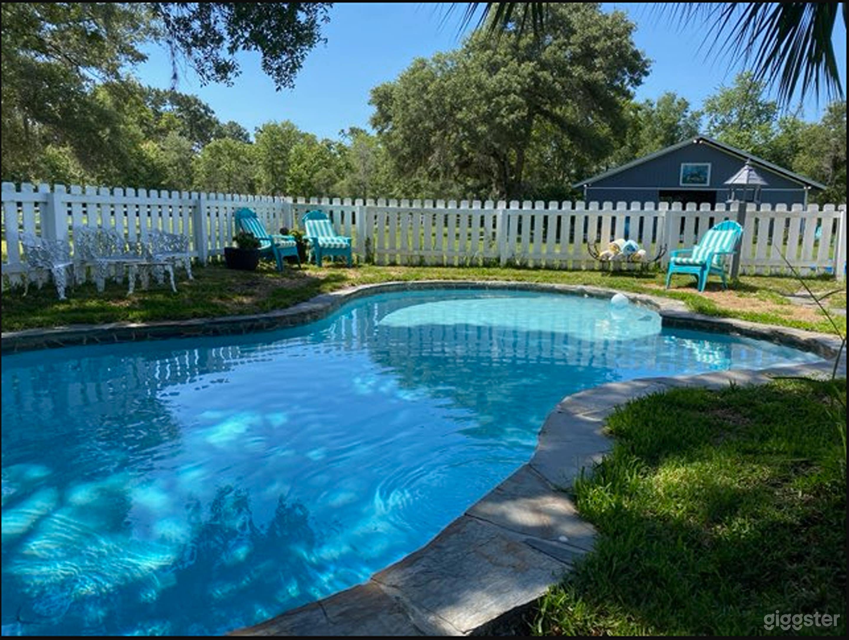 Private Pool Retreat Photo 3