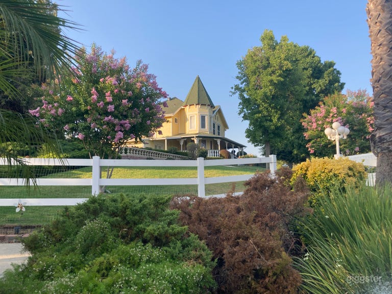  Temecula Wine Country Victorian Farmhouse 