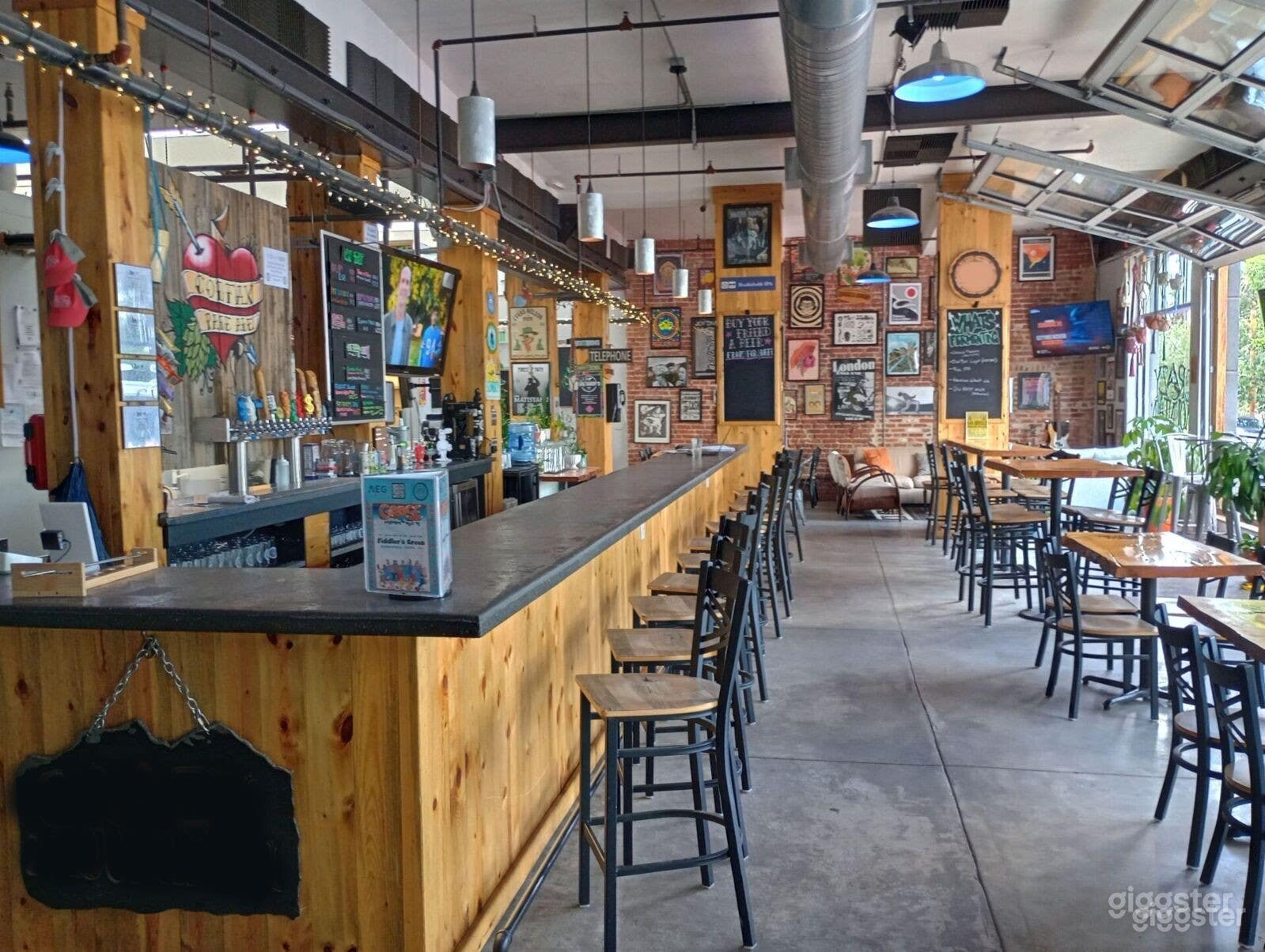 Warm and Relaxing Small Eclectic Brewery Photo 2