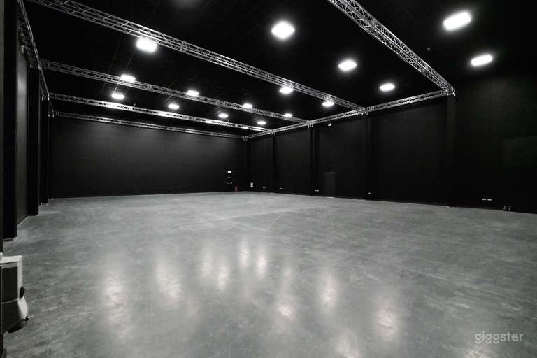 Large Soundstage Studio 