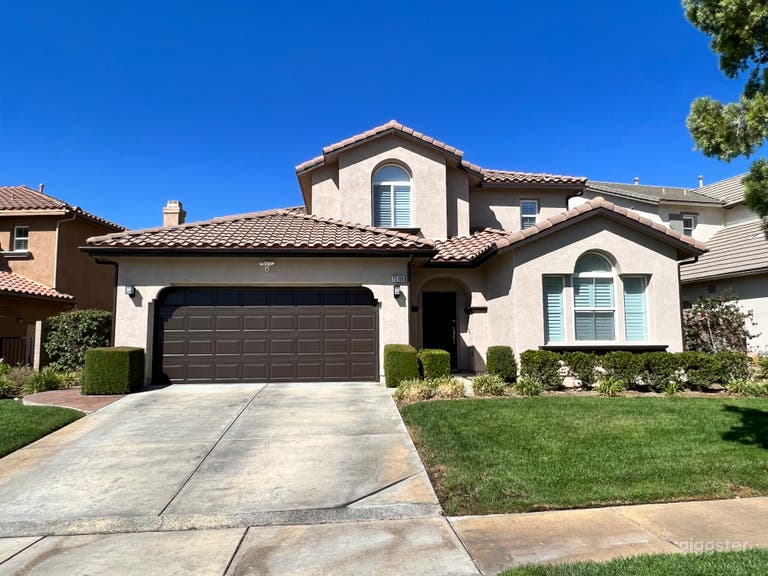  Picture of the house from Street
 