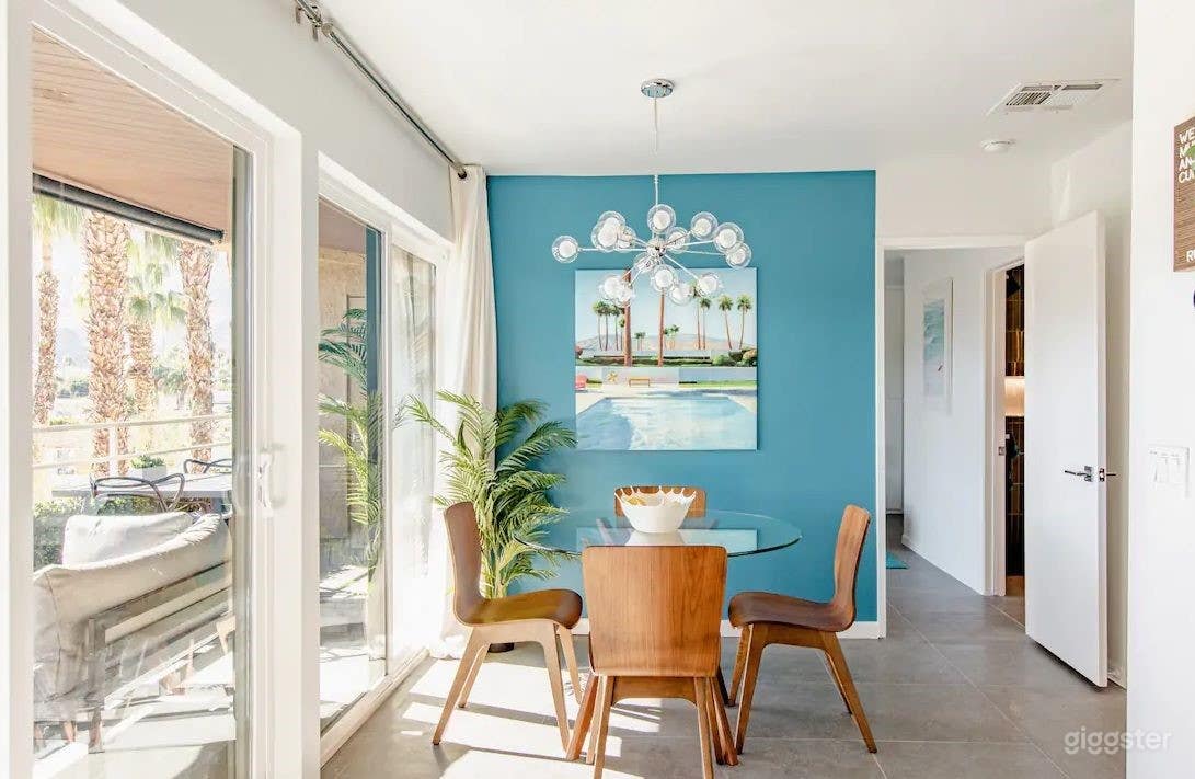 Palm Springs Hipster Photo 1