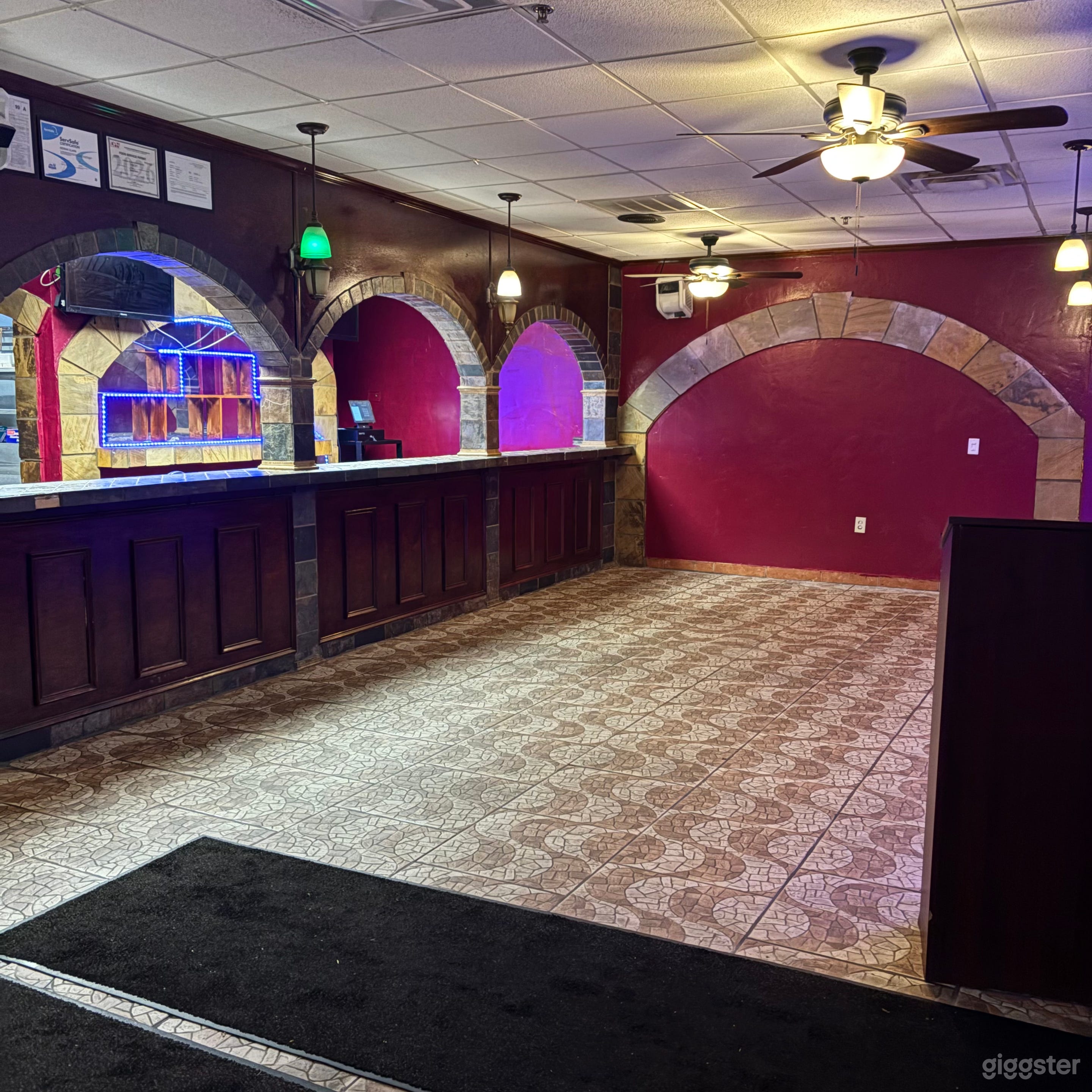 South Atlanta Restaurant Photo 1