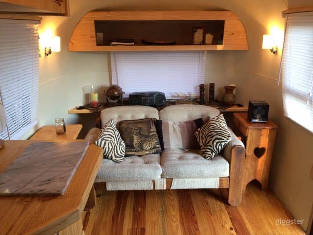 26ft Airstream Photo 2