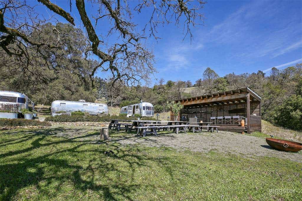 Epic Mountain Retreat Photo 1