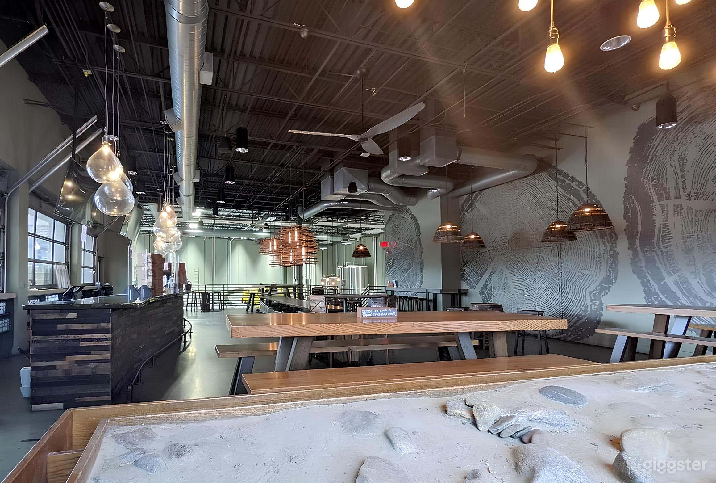 ENTIRE 3RD FLOOR - Taproom, Patio, &amp; Conference Room Photo 4