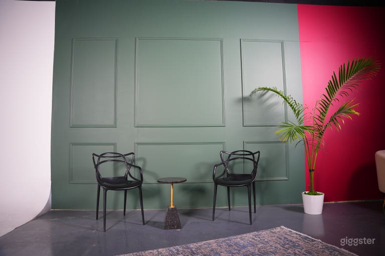  Photography & Videography Studio 