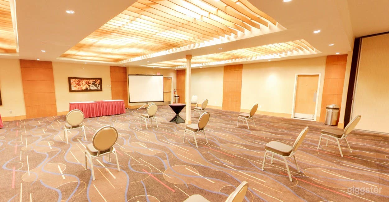 Large and Modern Conference Room in Edmonton Photo 2