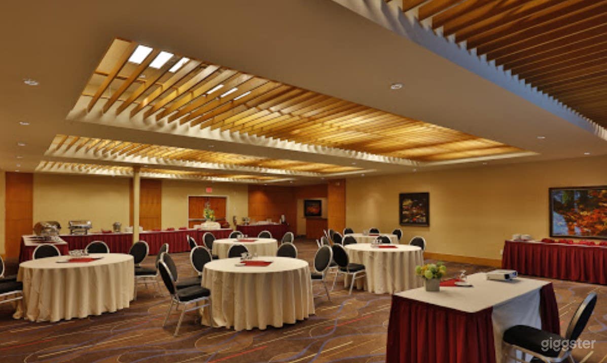 Large and Modern Conference Room in Edmonton Photo 1