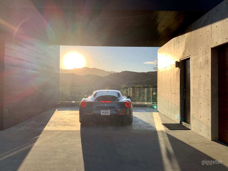 Modern Canyon Beauty | Calabasas 