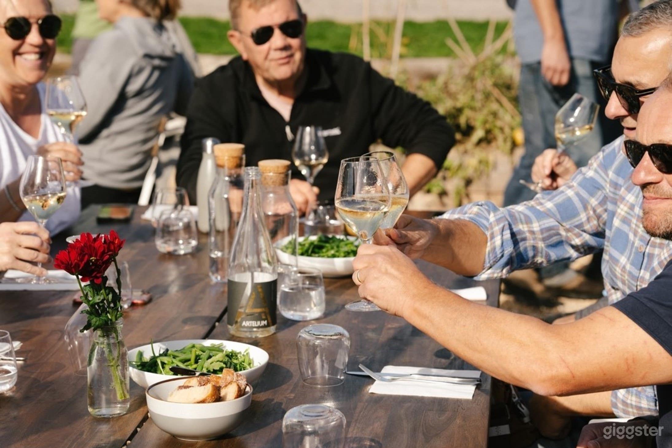 Contemporary English Wine Estate Photo 3