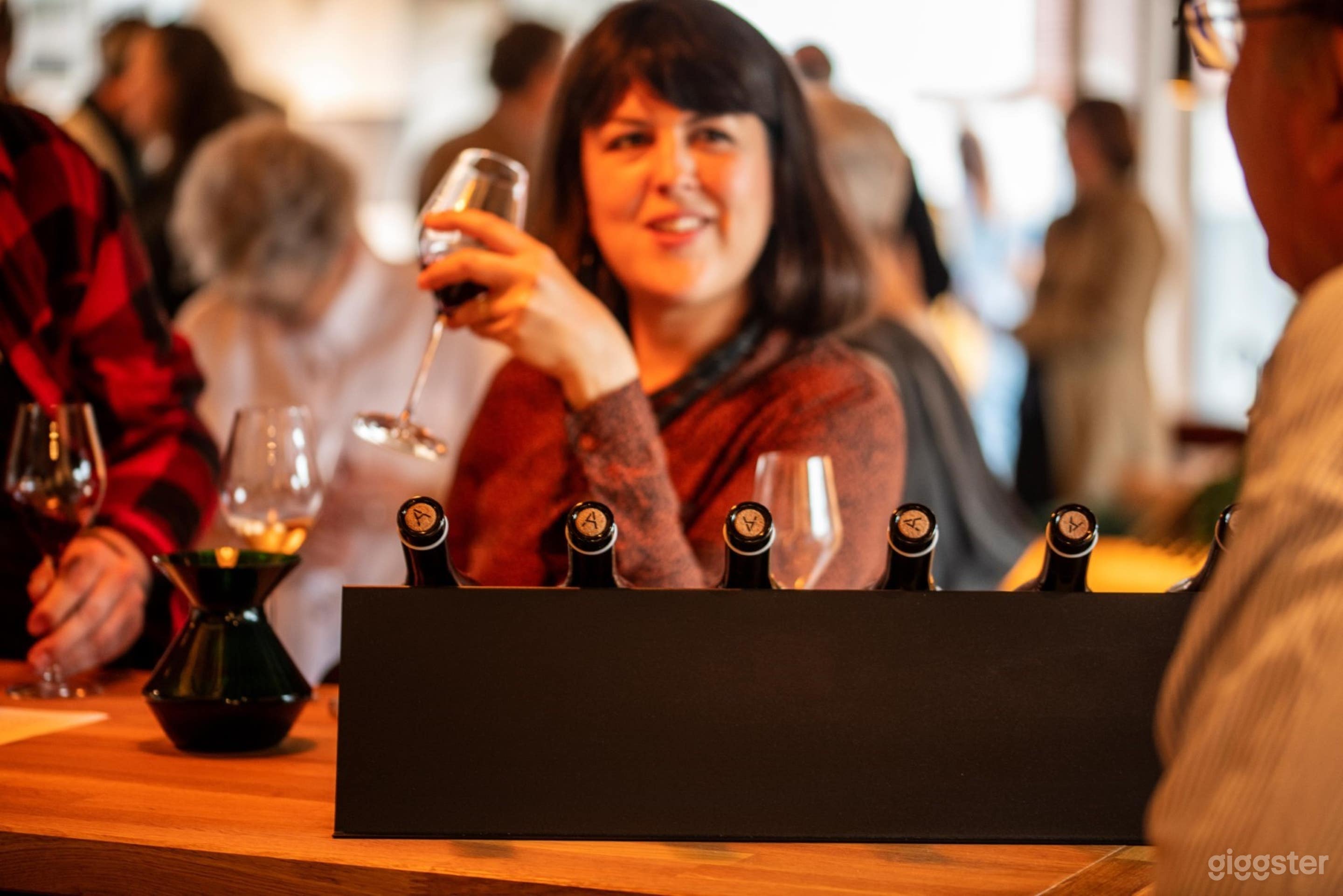 Contemporary English Wine Estate Photo 4