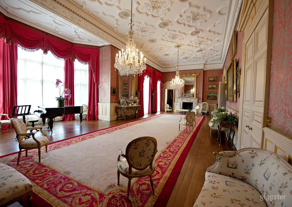 Grade II Listed Manor House Steeped in History Photo 3