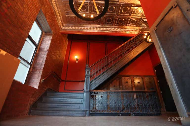  Entrance building hall 