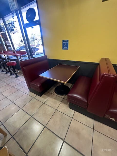 Versatile Restaurant in Sunny Vale Photo 3