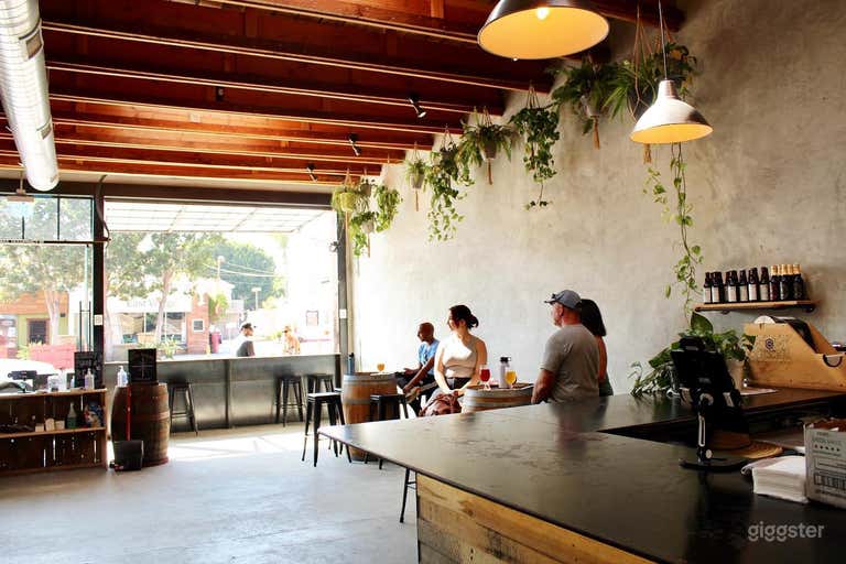  Local Craft Brewery & Tasting Room in Encinitas 