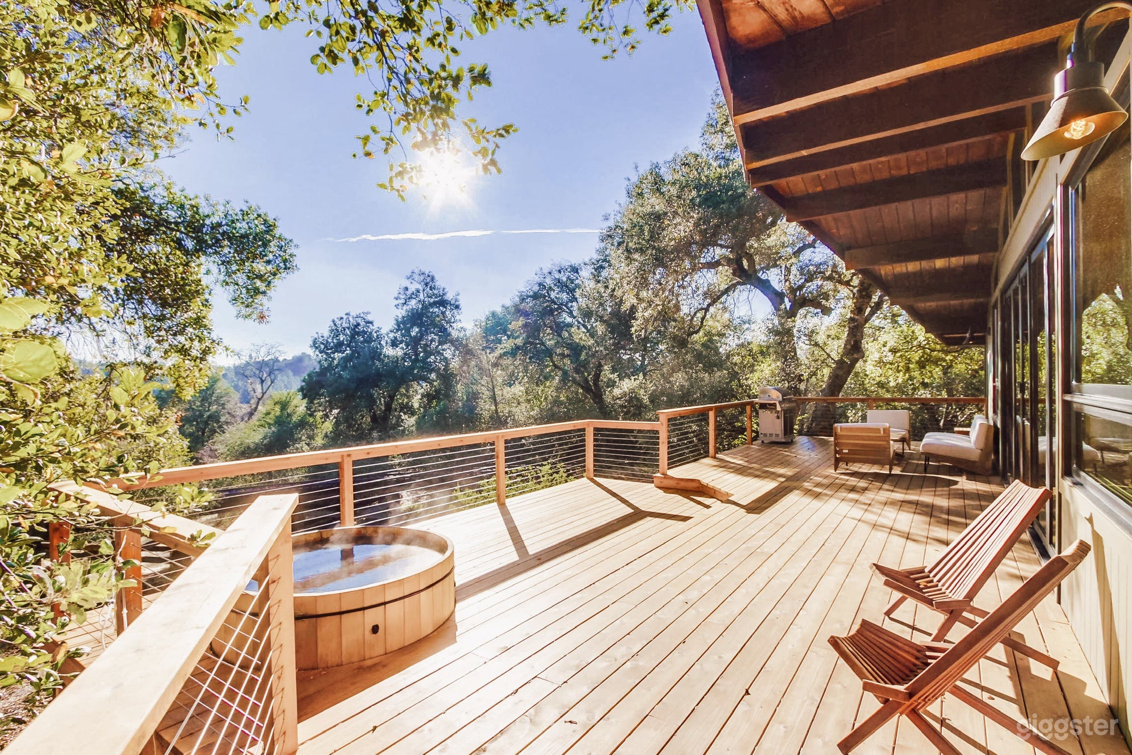 Modern Cabin with Jaw-Dropping Views + Hot Tub Disney track Photo 1