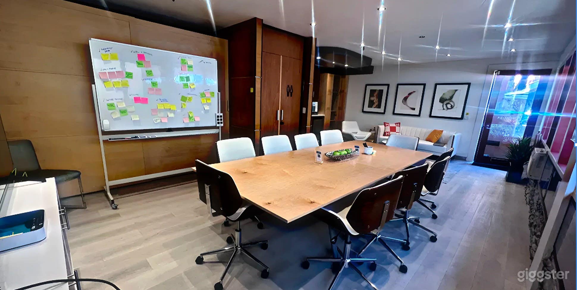 Modern Conference Room with AV &amp; Whiteboard Photo 4