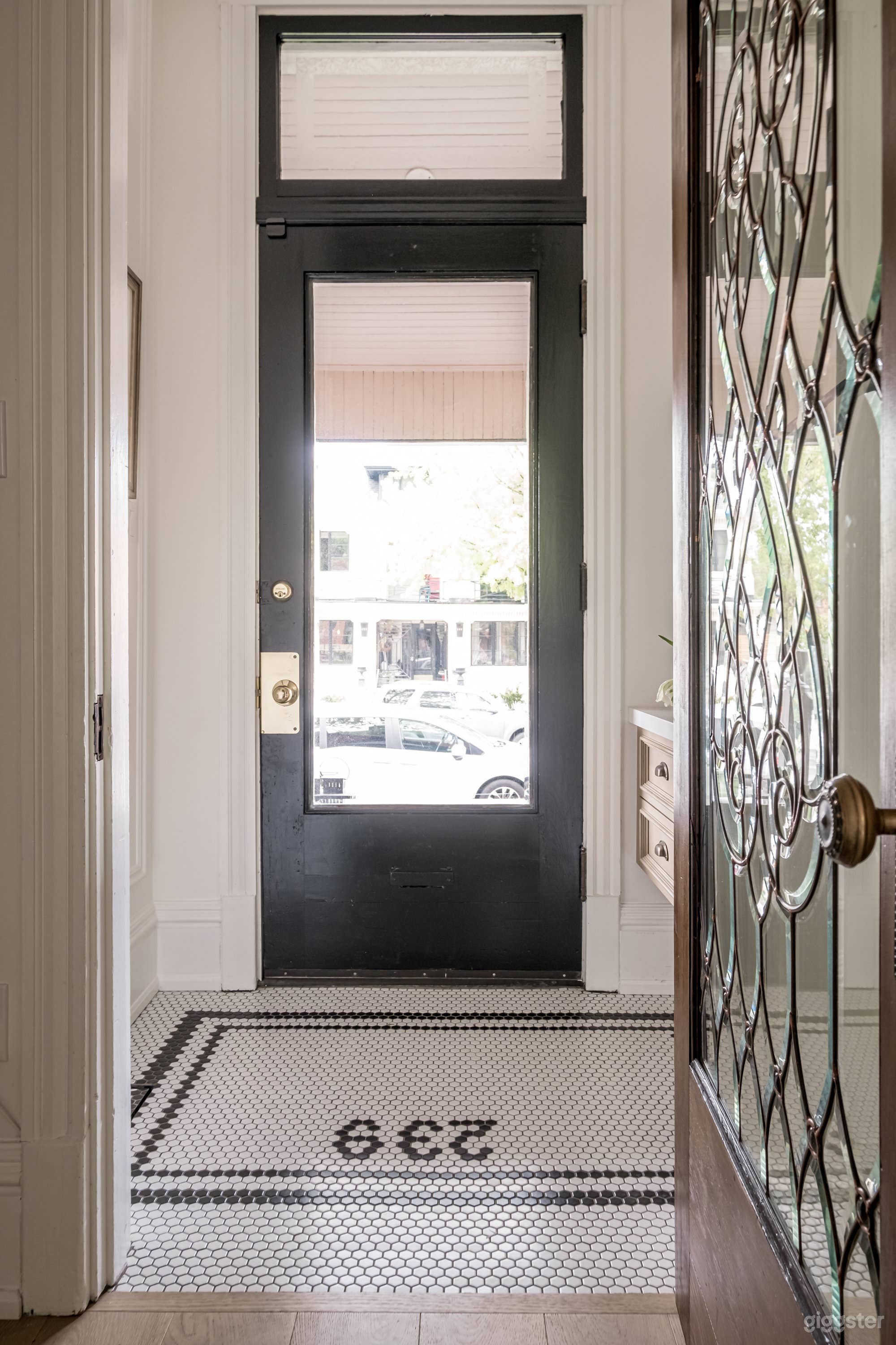 Updated Century home Photo 1