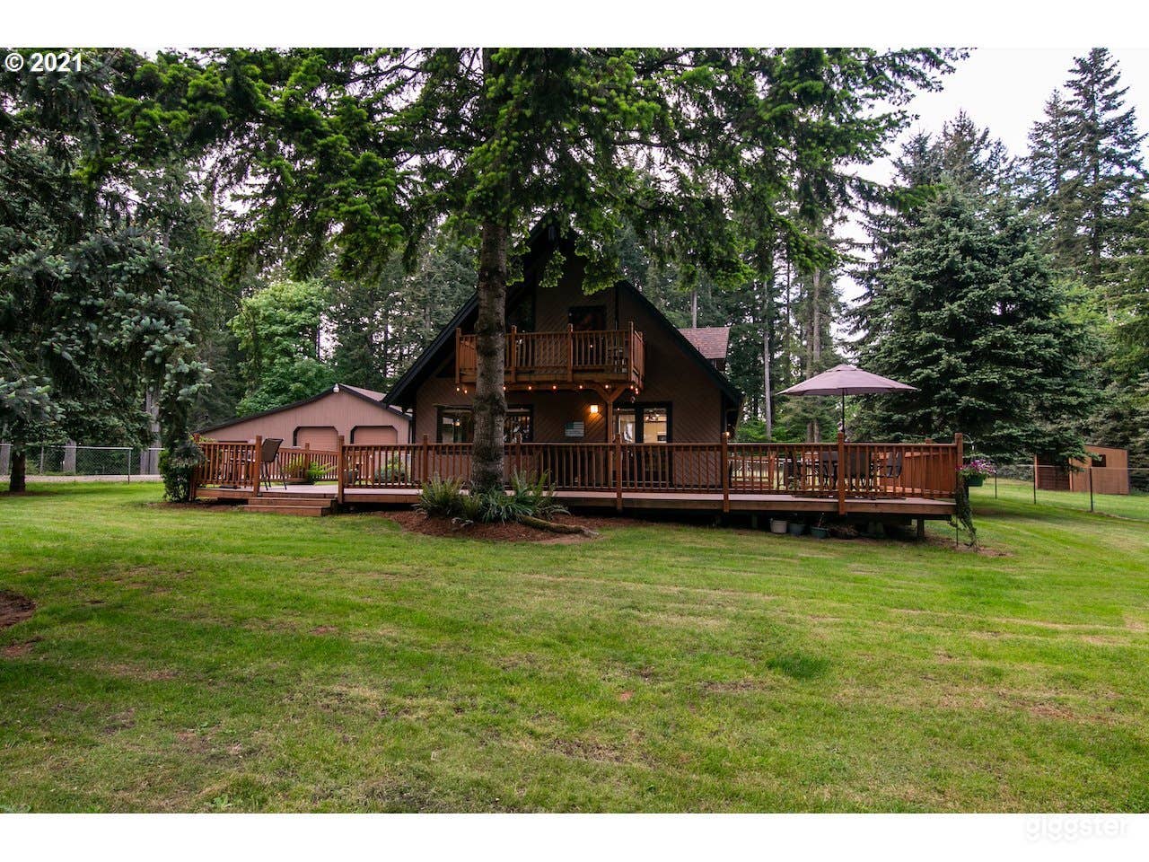 Well Maintained Farm House in Washington  Photo 3