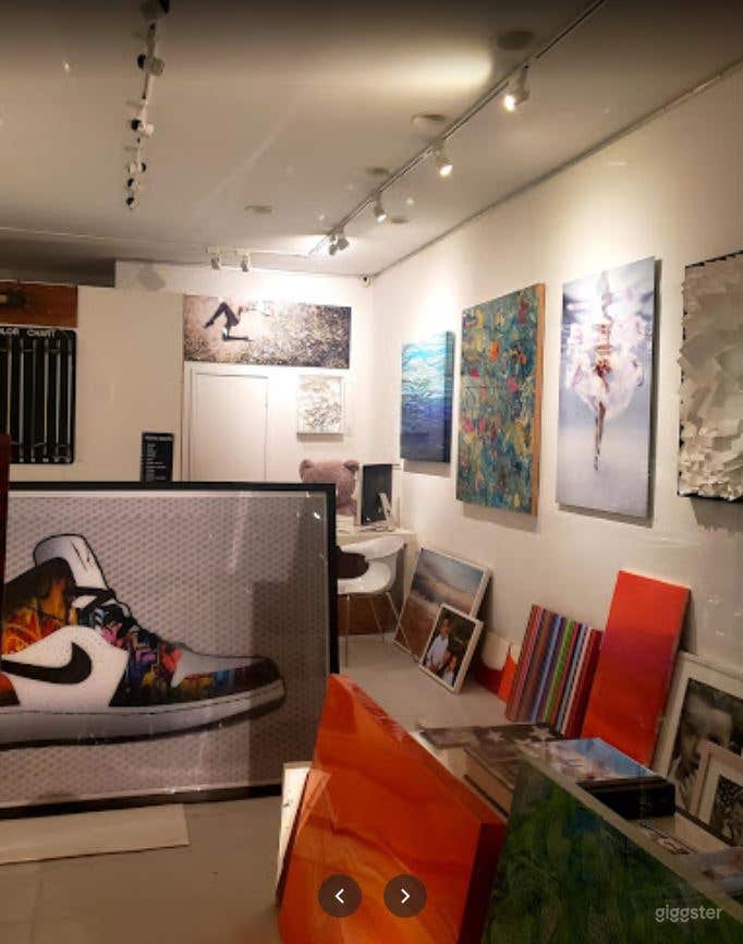 Photography and Gallery Studio Photo 3