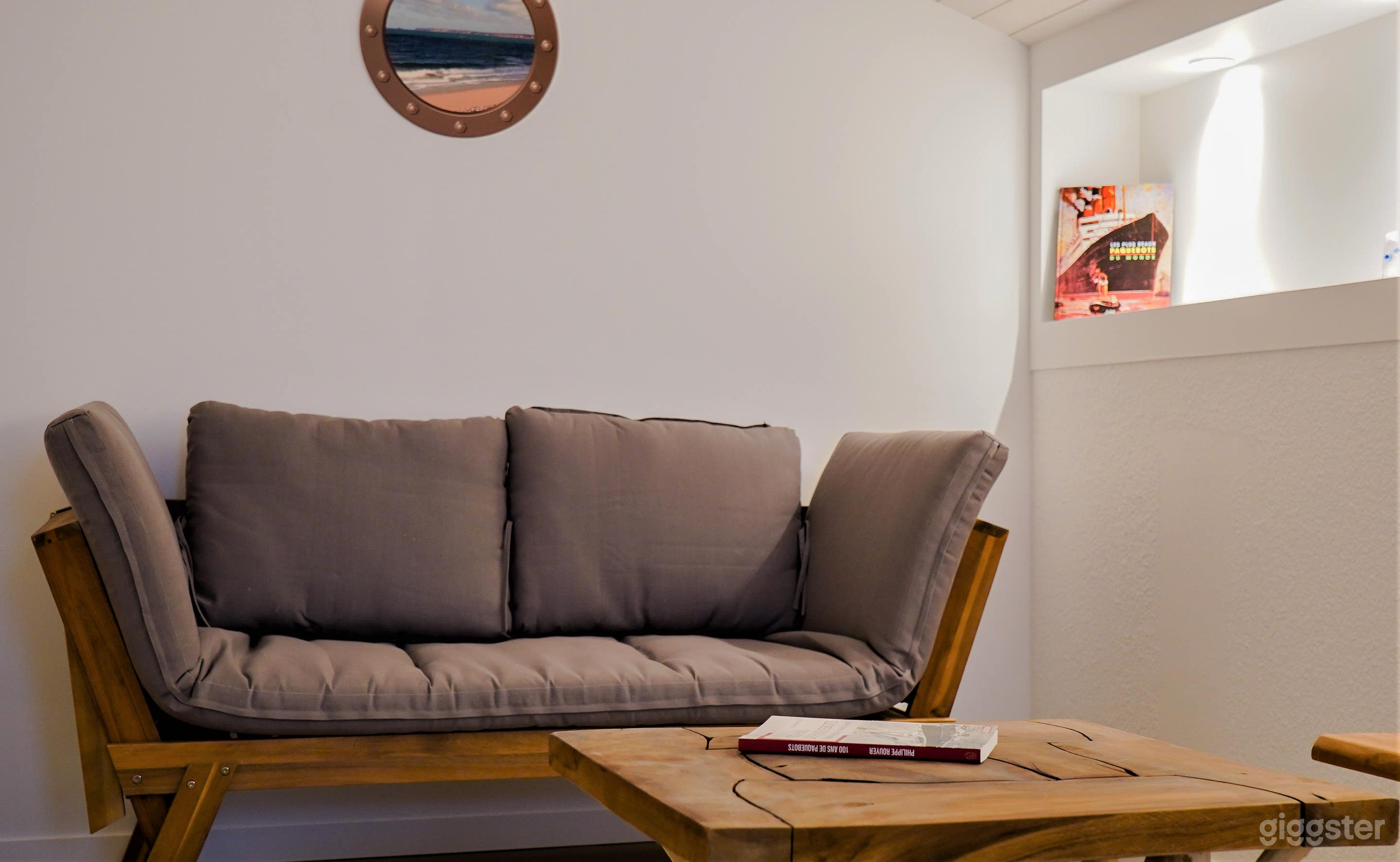 Photo de Your workplace welcome hub! 3