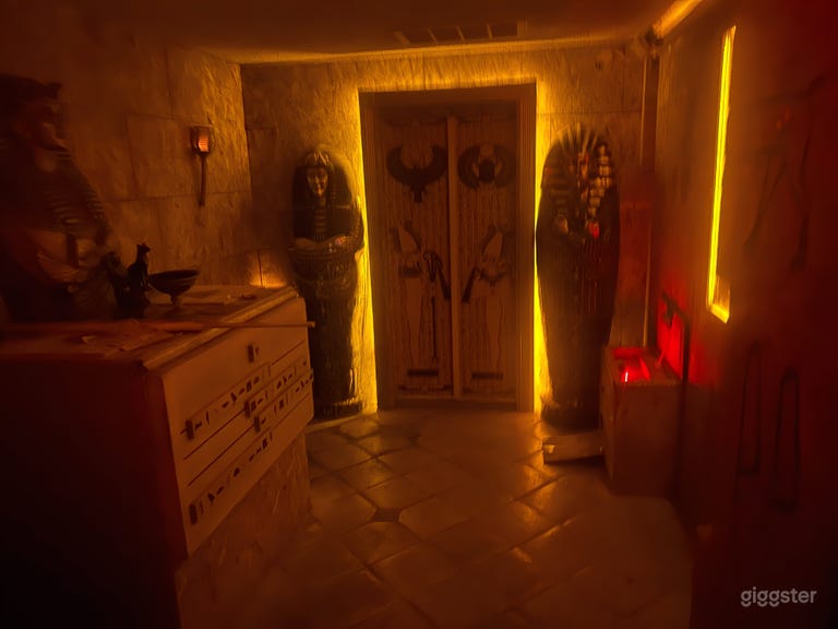  Curse of the Mummy Escape Room 