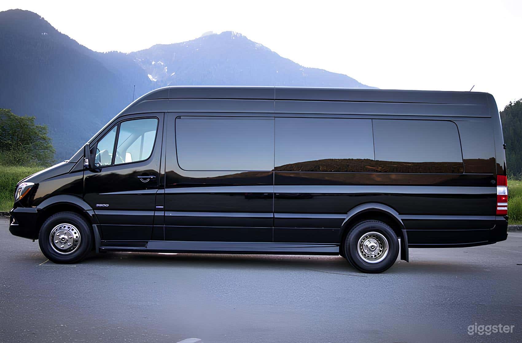 Black Pearl Party Bus Photo 2