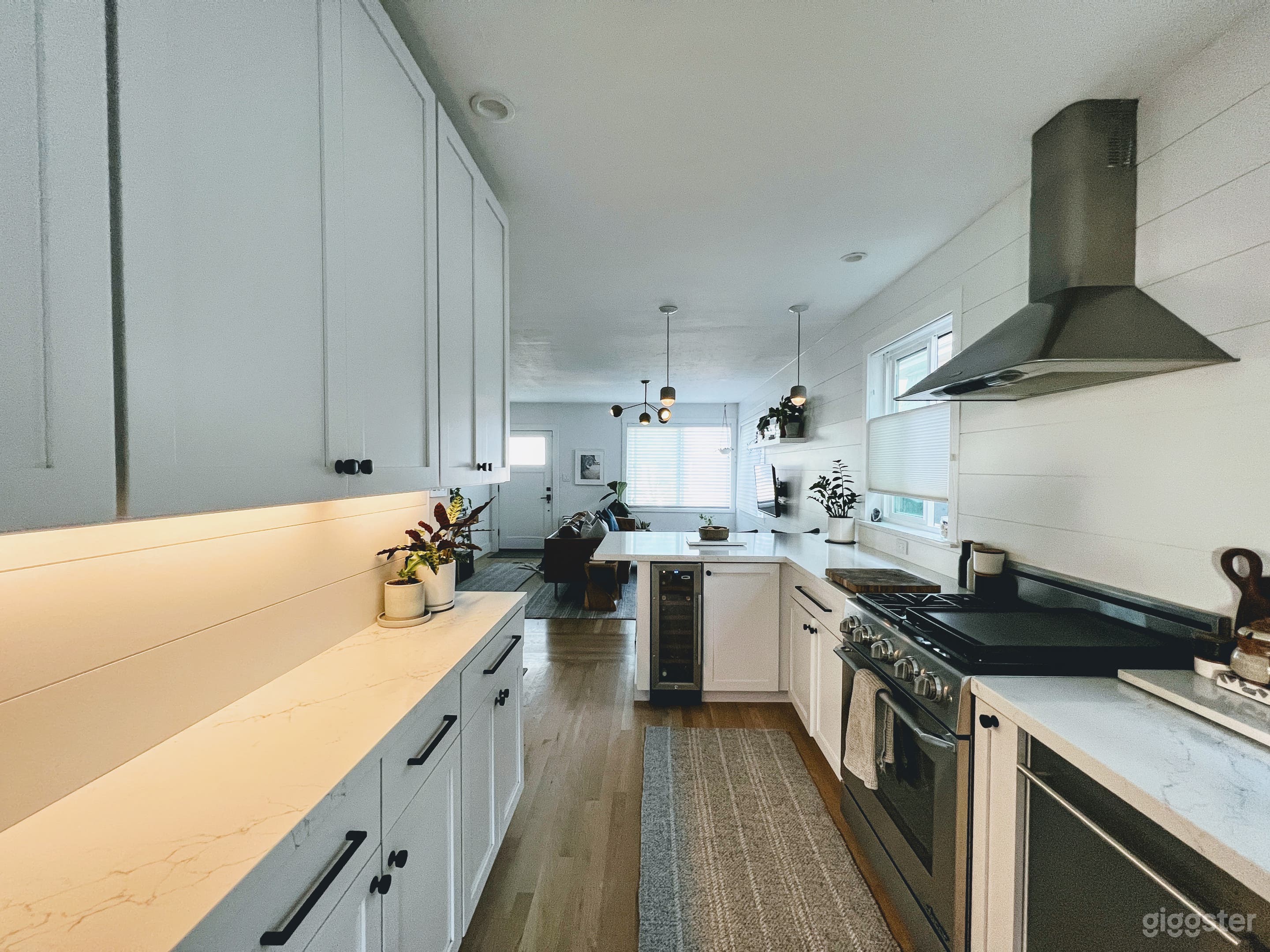 Charming + Modern Home in Westside Petaluma Photo 3