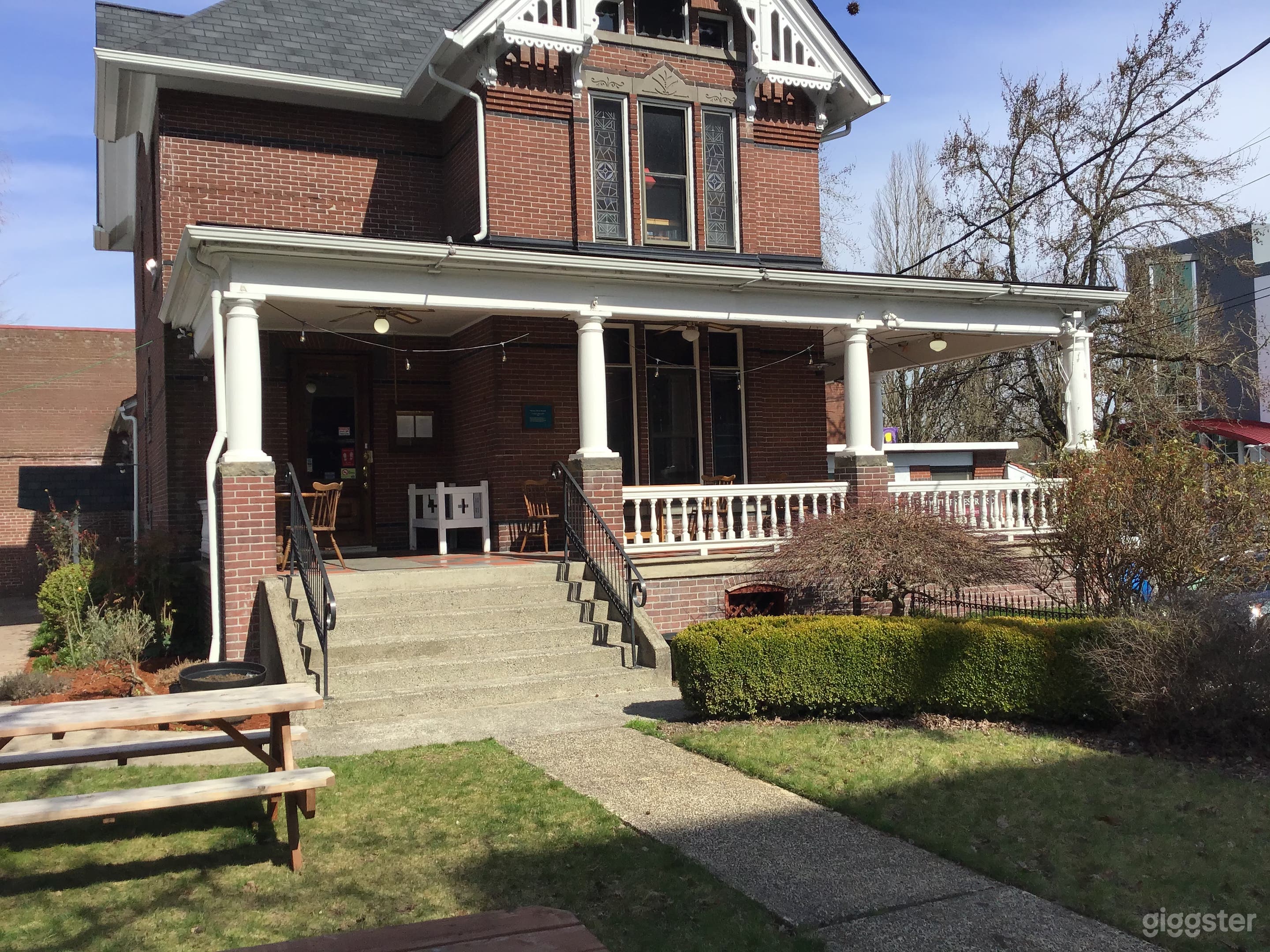 Hidden House Event Space Photo 1